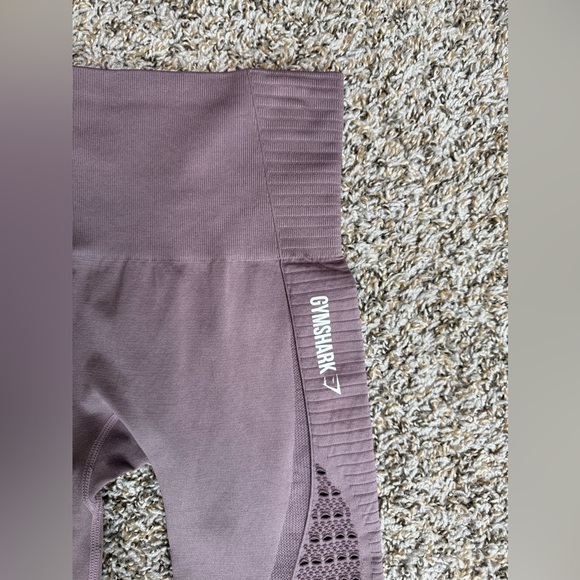 Gymshark Compression Leggings Purple Stretch Cutout | Size Small - Picture 3 of 5